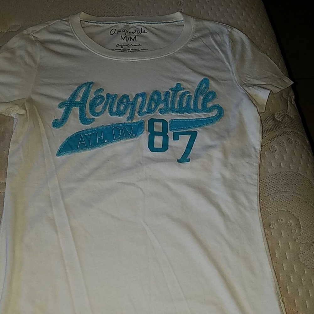 Aeropostal tshirt
